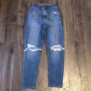 American Eagle size 00 regular mom jean